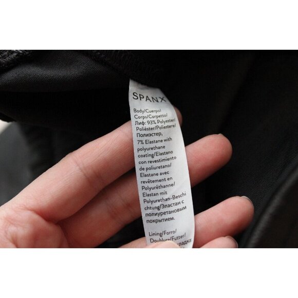 SPANX Faux Leather Like Joggers Size Large Black Pull On Elastic Waist Pockets - Picture 14 of 14